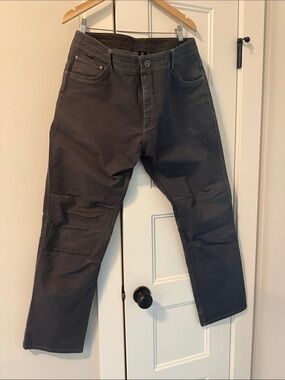 Kuhl Men's Straight Jeans in Charcoal Grey